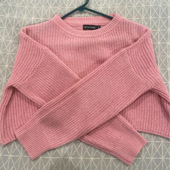 🌻PrettyLittleThing🌻 crop top - Picture 1 of 4